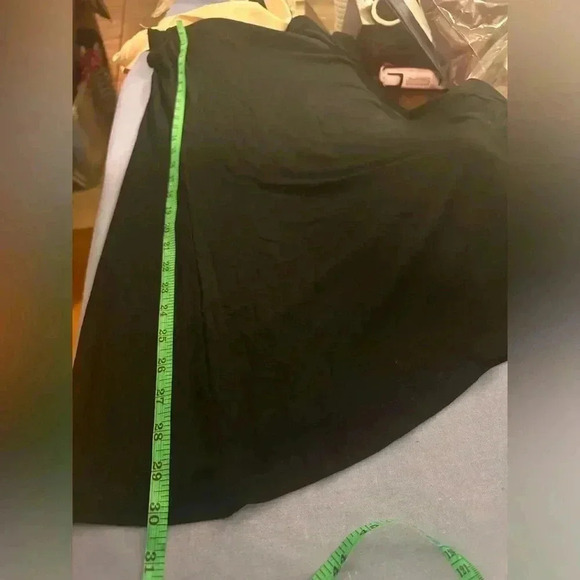 NWT Chic Black Dress with Bow Detail - Picture 8 of 9